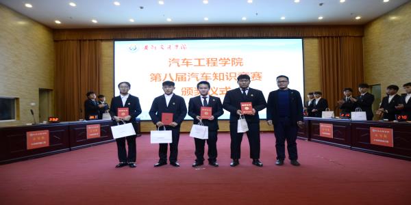 s_6f3228f0982e657a.jpg s_6f3228f0982e657a.jpg