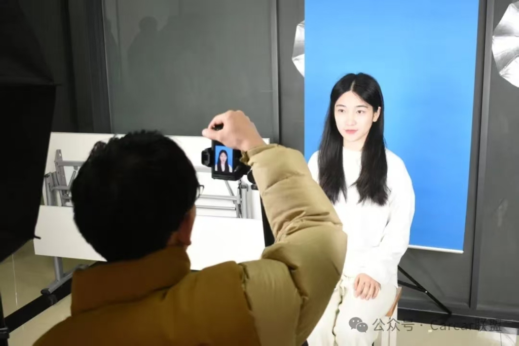 04ec2a931f1f9d29985ba6e80c9604e.jpg 04ec2a931f1f9d29985ba6e80c9604e.jpg